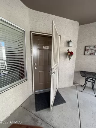 Photo #6: 6438154 Listing