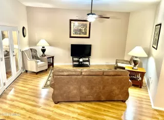 Photo #4: 6438155 Listing 