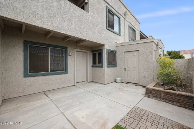 MLS: 6438213 Condo For Sale