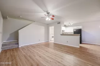 Photo #2: 6438213 Listing 