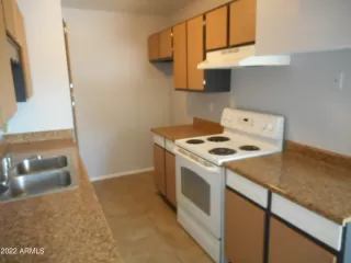 Photo #3: 6438318 Listing