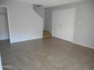 Photo #4: 6438318 Listing