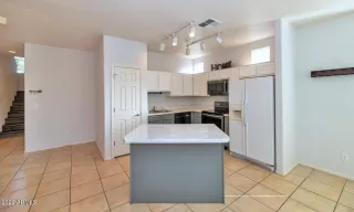 Photo #1: 6438481 Listing