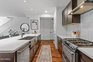 Photo #4: 6438782 Listing 