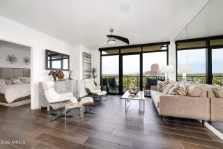 Photo #2: 6438820 Listing