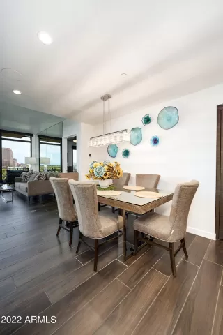 Photo #4: 6438820 Listing