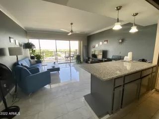 Photo #3: 6438971 Listing