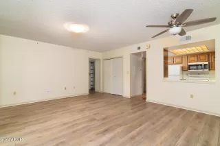 Photo #4: 6439184 Listing