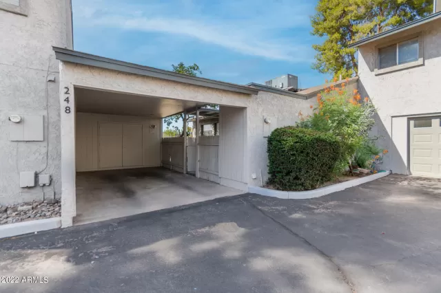 MLS: 6439289 Condo For Sale