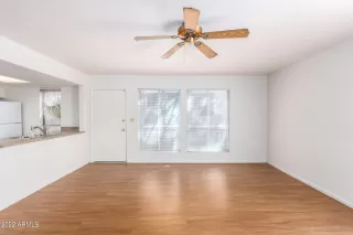 Photo #4: 6439289 Listing