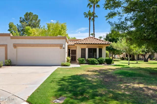 MLS: 6439331 Condo For Sale