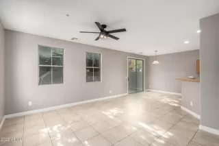 Photo #3: 6439353 Listing