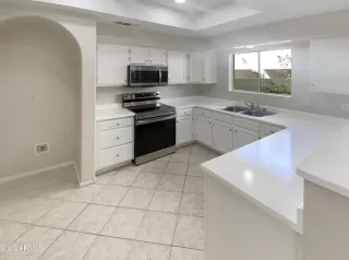 Photo #6: 6439584 Listing 