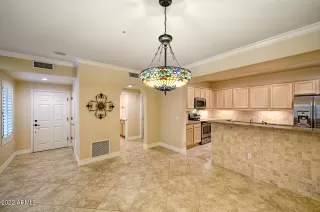 Photo #5: 6439659 Listing