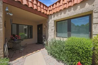 Photo #6: 6439684 Listing 