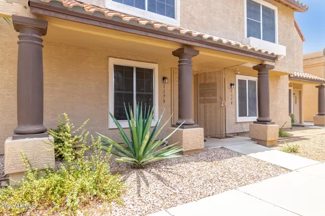 MLS: 6439954 Condo For Sale