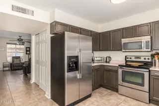 Photo #3: 6439954 Listing