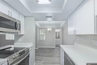 Photo #4: 6440012 Listing 