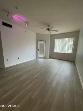 Photo #1: 6440018 Listing