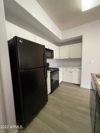 Photo #2: 6440018 Listing