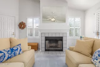 Photo #3: 6440219 Listing 