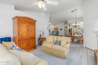 Photo #5: 6440219 Listing 