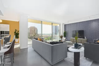 Photo #1: 6440250 Listing