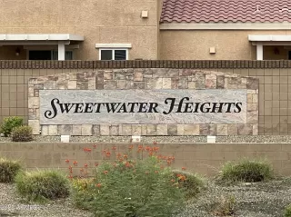 Photo #1: 6440488 Listing 