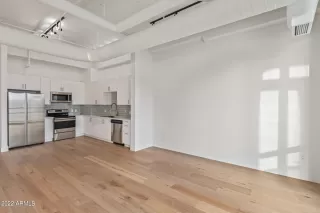 Photo #2: 6440543 Listing 