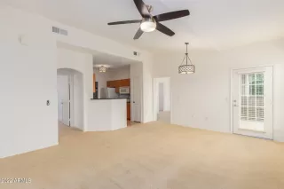 Photo #6: 6440567 Listing