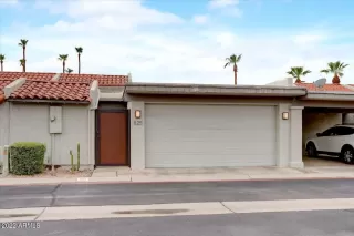 Photo #5: 6440814 Listing