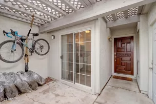 Photo #6: 6440814 Listing