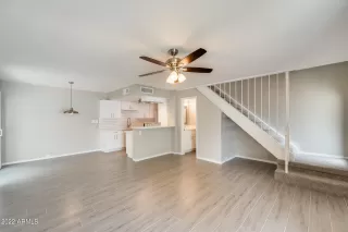 Photo #5: 6440844 Listing 