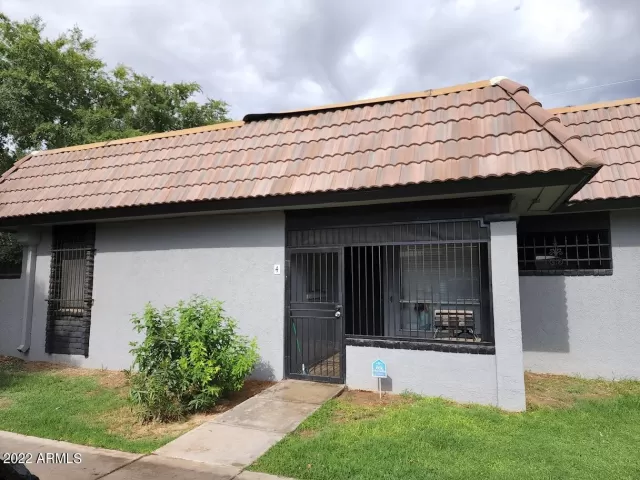 MLS: 6440896 Condo For Sale