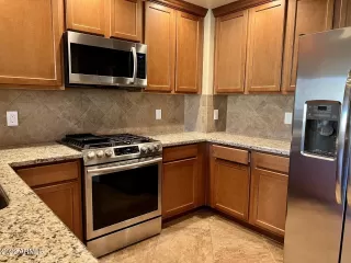 Photo #2: 6440963 Listing