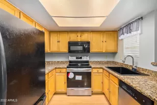 Photo #3: 6441052 Listing 