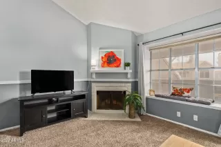 Photo #6: 6441122 Listing