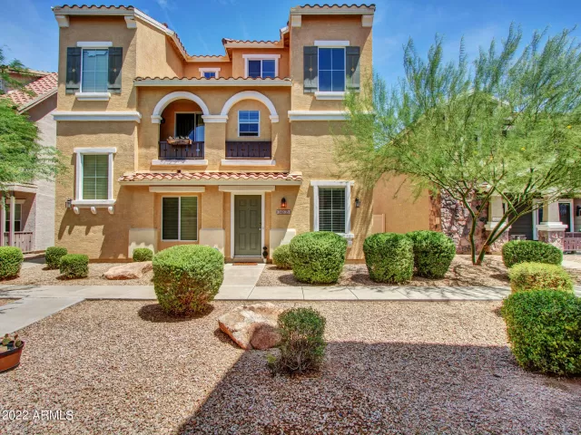 MLS: 6441151 Condo For Sale