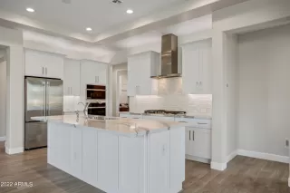 Photo #3: 6441290 Listing 