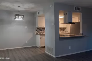 Photo #5: 6441365 Listing 