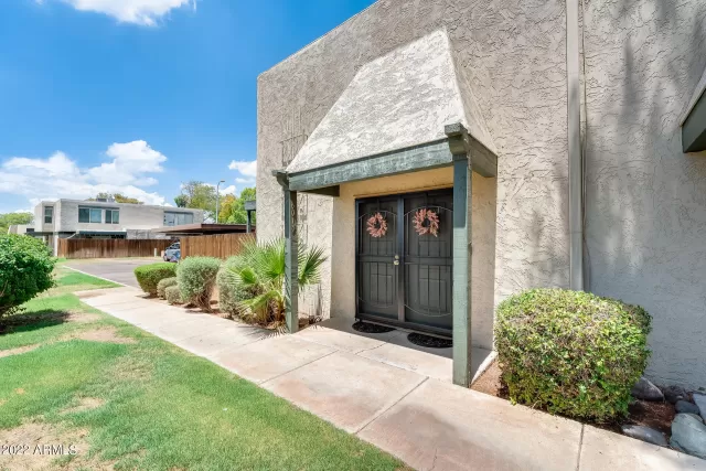 MLS: 6441443 Condo For Sale