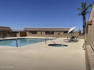 Photo #4: 6441790 Listing