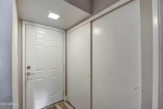 Photo #4: 6441969 Listing