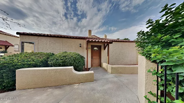 MLS: 6442003 Condo For Sale