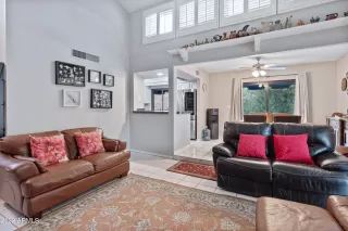 Photo #1: 6442053 Listing 