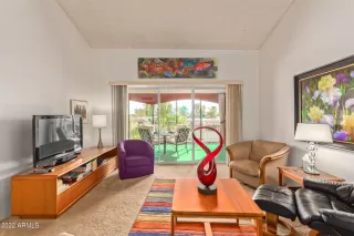 Photo #2: 6442376 Listing