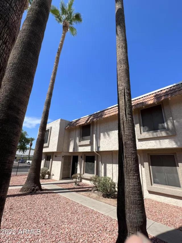 MLS: 6442508 Condo For Sale