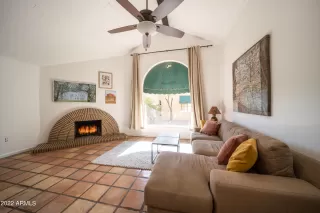 Photo #4: 6442602 Listing