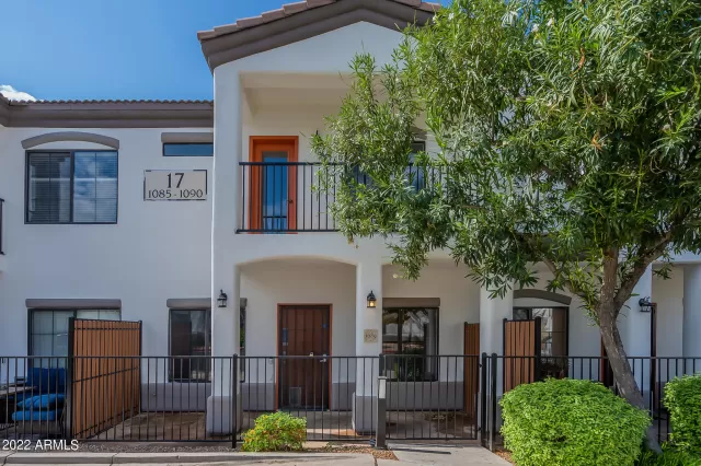 MLS: 6442727 Condo For Sale