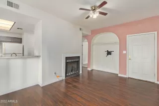 Photo #4: 6442941 Listing